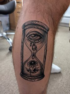 Hourglass_BG